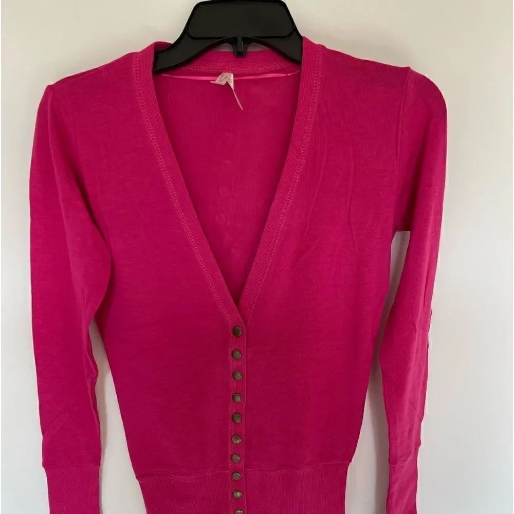 Magenta Button Cardigan - Picture 6 of 7